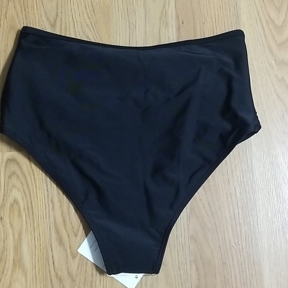 Beachsissi Black High Waisted Bikini Swim Bottoms Size Small - Picture 4 of 7